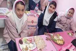 برگزاری جلسات آموزشی به مناسبت پویش ملی تغذیه در مدارس دخترانه شهرستان اسلامشهر